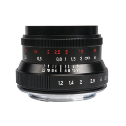 7artisans 35mm f/1.2 Mark II APS-C Lens for Fujifilm X (A803B-II)