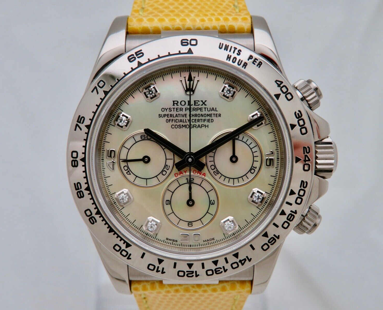 Rolex Daytona 16519 (Yellow Leather Strap, MOP Dial, MOP Subdials)