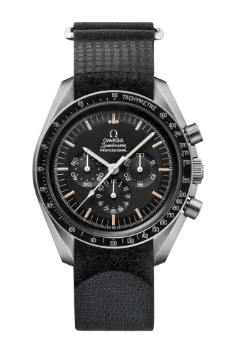 Omega Speedmaster Moonwatch 42-145.0022 Alaska III (Black Rubber Strap, Black Index Dial, Black Tachymeter Bezel)