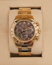 Rolex Daytona 116528 (Yellow Gold Oyster Bracelet, Tahitian MOP Dial, MOP Subdials)