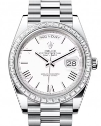 Rolex Day-Date 40-228396TBR (Platinum President Bracelet, White Roman Dial, Diamond Bezel) (m228396tbr-0018)