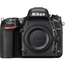 Nikon D750 (D750-1543)